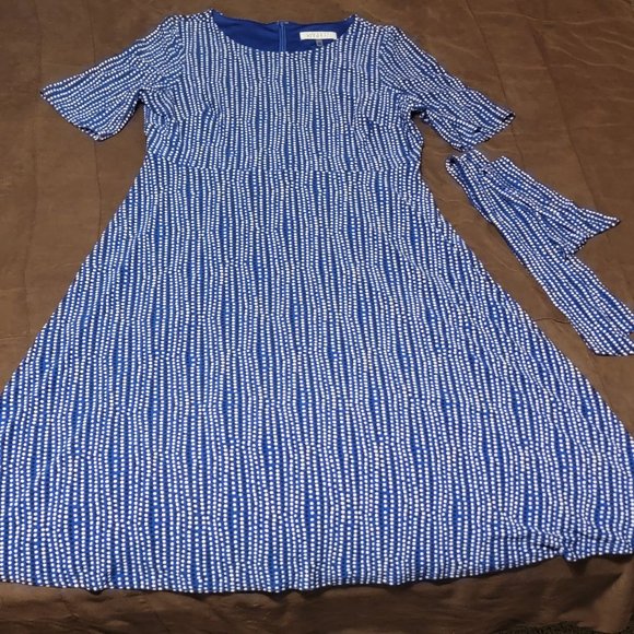 Blue Petite dress with white dots - Picture 3 of 7